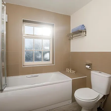 Wheldrake Holiday Cottages Wheldrake