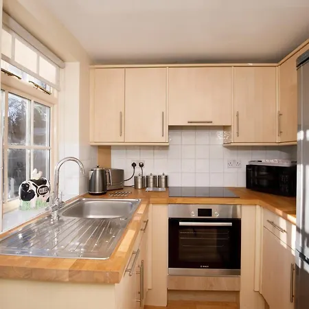 Wheldrake Holiday Cottages * Wheldrake